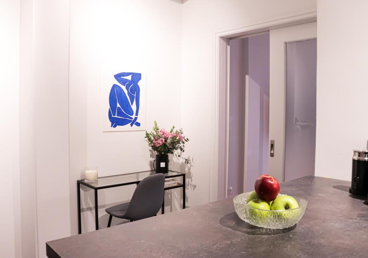 Zea Apartments Пирей Экстерьер фото